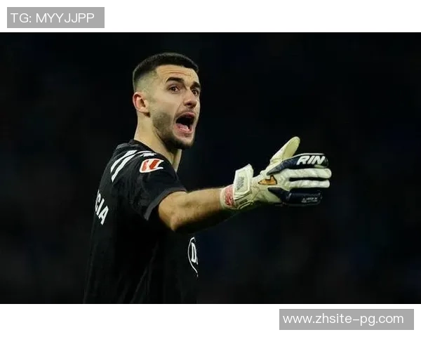 埃里克加西亚训练佩戴面具霍安加西亚国际比赛日后重返球队